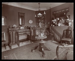 A dining room in the home of Mrs. Elliott